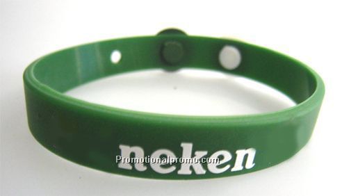 Custom-made Silicone bracelet with button