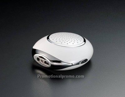Mini Portable SpeakerCard inserting speaker