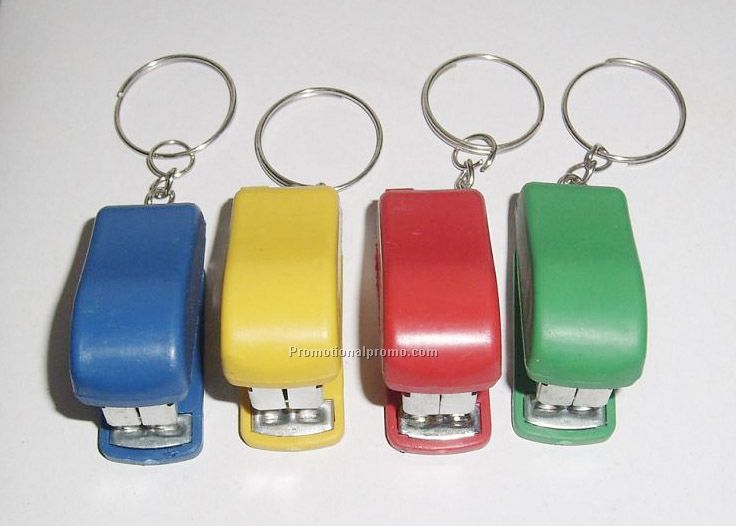 Mini keychain stapler