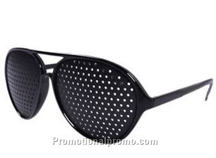 Pinhole Glasses;