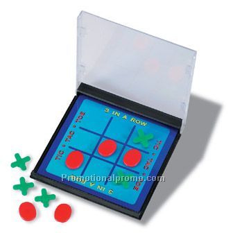 Tic-Tac-Toe game in CD-box