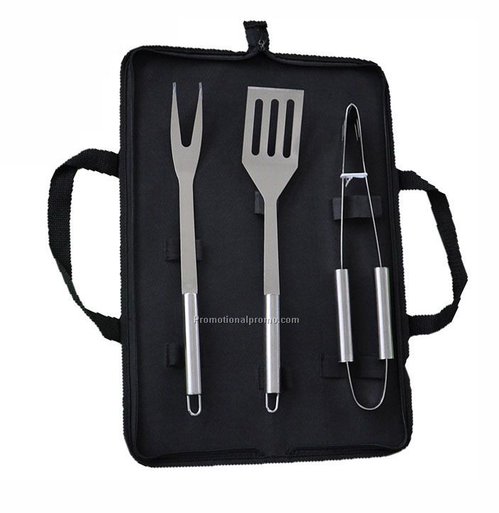 Barbecue tools set
