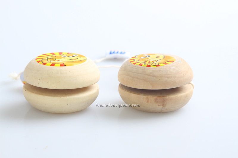 Wood yoyo