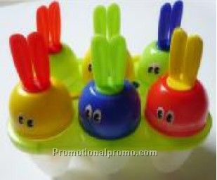 Six groups of corn bunny ice mold