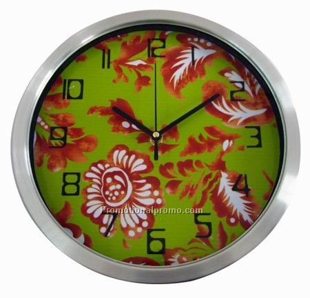 Metal wall clock for decoration