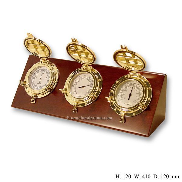 Nautical Porthole Weather Station