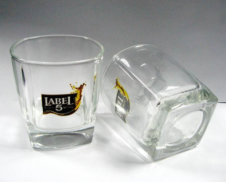 Square wine glasses