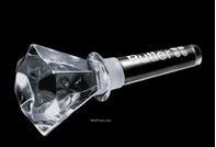 Crystal wine bottle stopper