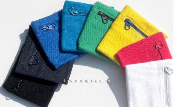 Wrist band with Zippered
