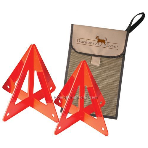 2 Teepee Triangle Set