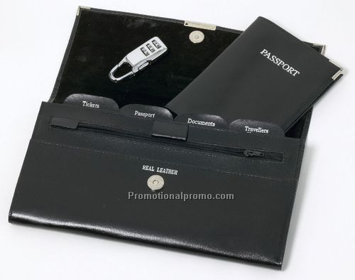 Keep your important travel documents together. 38176G