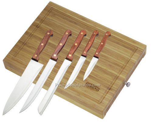 Bamboo Cutting Board with Knives