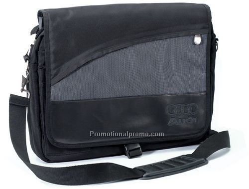 MESSENGER BAG