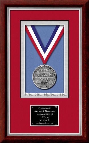 Medallion Framing - 10 x 13