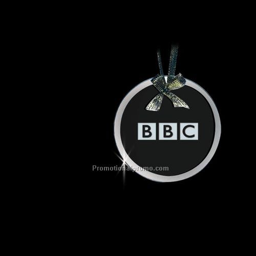 Gade Ornament with light etch