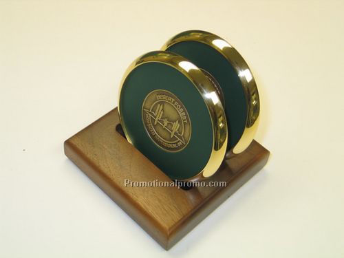 S/U WALNUT ROUND BRASS