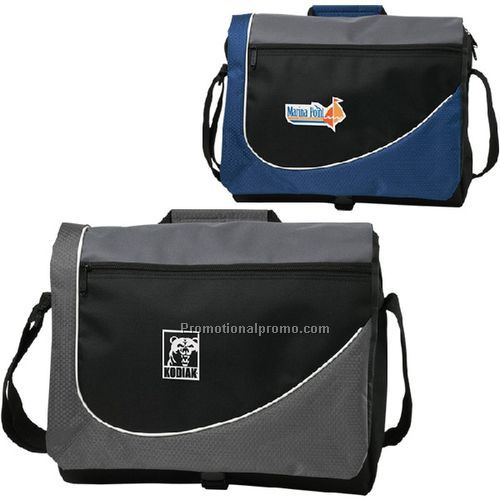 Swoosh Messenger Bag