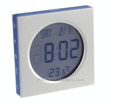 Voyageur Travel Clock