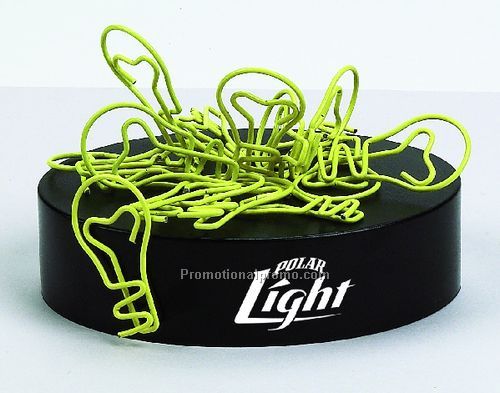 CLIPSTERS WITH MAGNETIC BASE