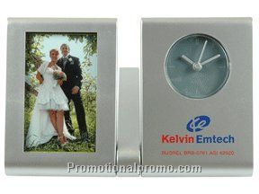 Clock and photo frame duet