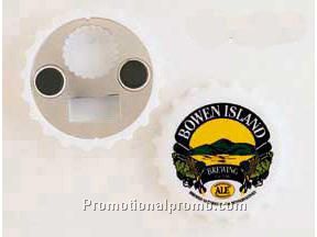 Magnetic bottle opener