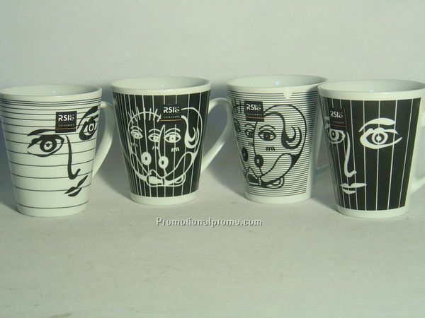 Face Shape Drawing Coffee Mug
