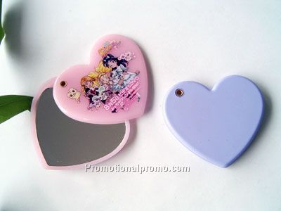 Single Side Mirror In Heart