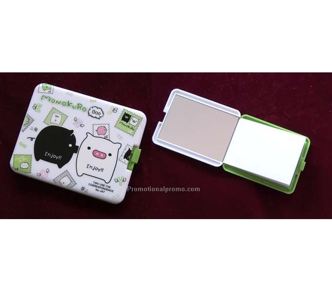 Foldable Mirror With Notebook