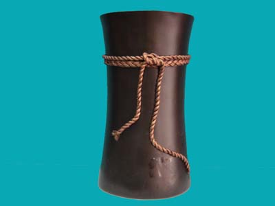 bamboo-knar resin vase