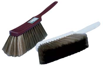 bed brush