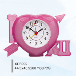 Arrow accross love Craft clock