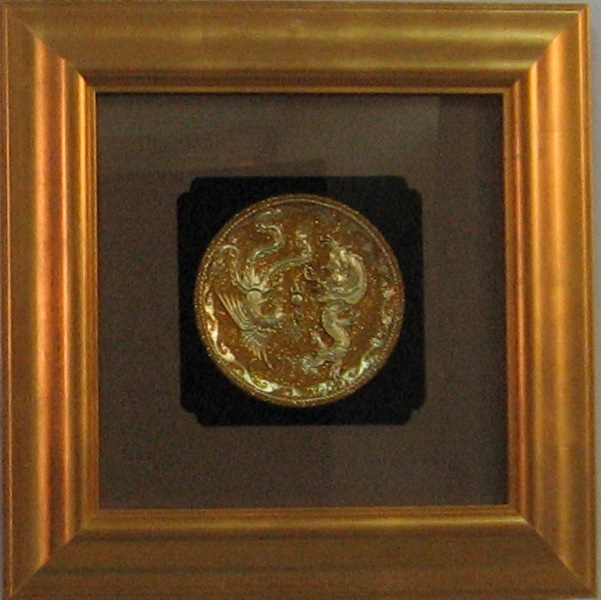 LAQUER DRAGON  GOLD  PLATE