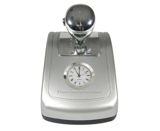 Gear scan radio with clock