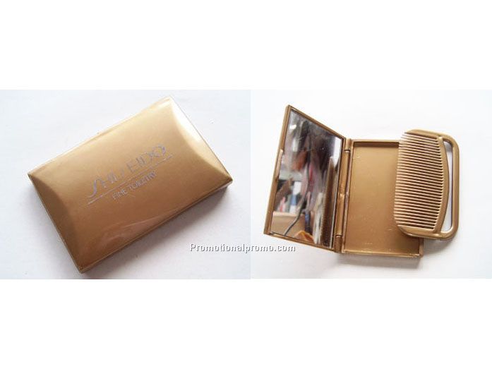 Foldable Mirror With Comb
