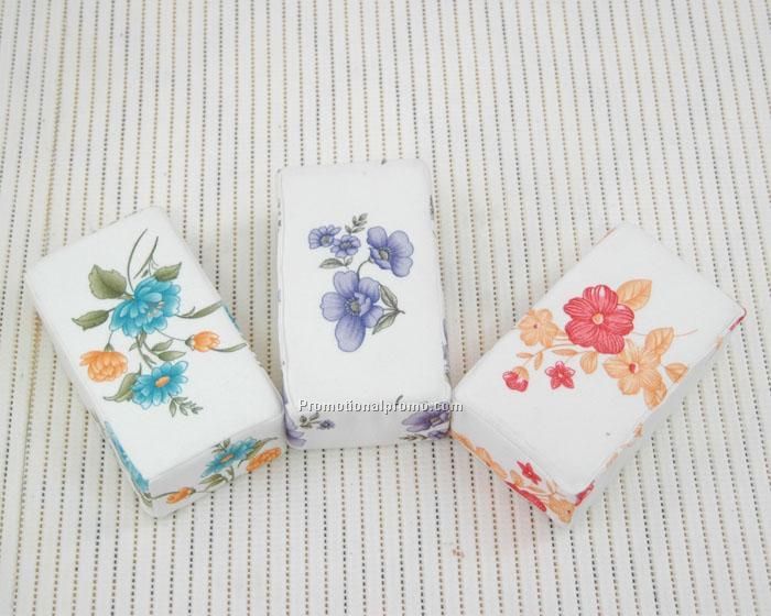 microfiber cleaning sponge