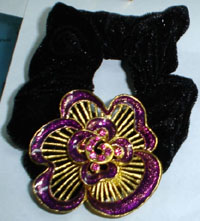 Diamond hair bundles