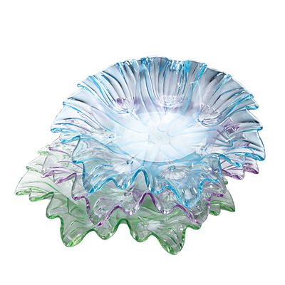 Colorful lotus leaf fruit plate