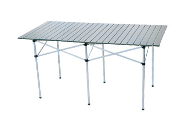 Folding table