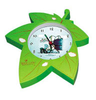 maple leaf cartoon clock