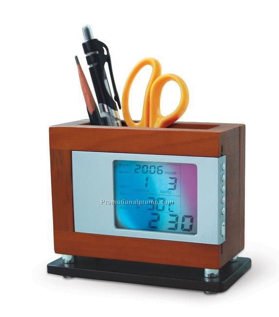 Wooden pen holder calendar