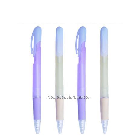 Plastic ballpen