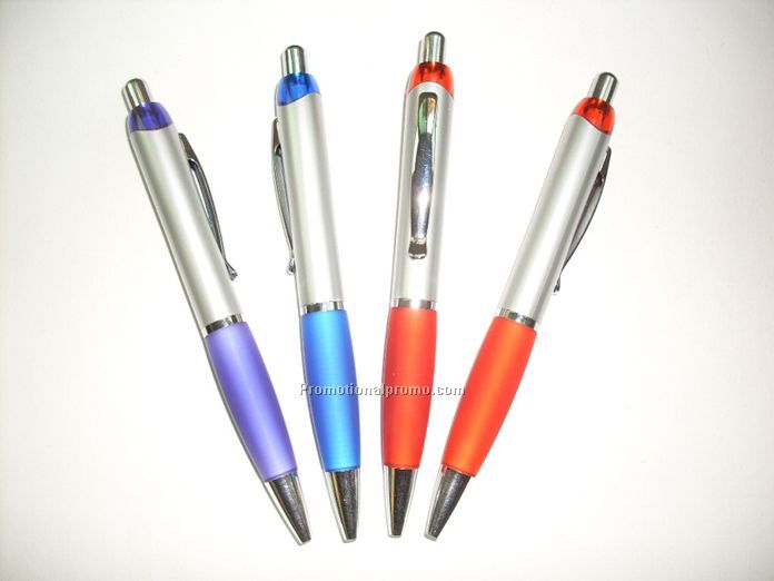 Plastic ballpen