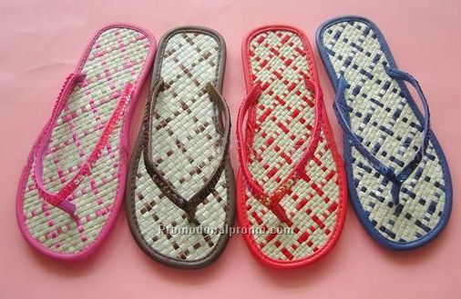 Straw mat slippers