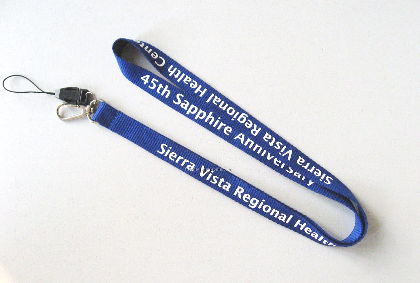 Lanyard with carabiner and mobile phone hanger