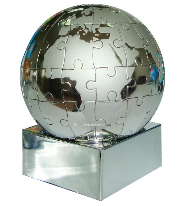 Magnetic globe puzle