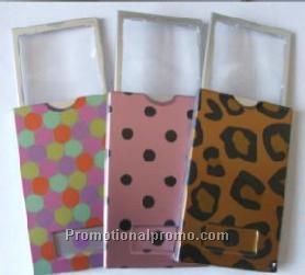 Card magnifier with light