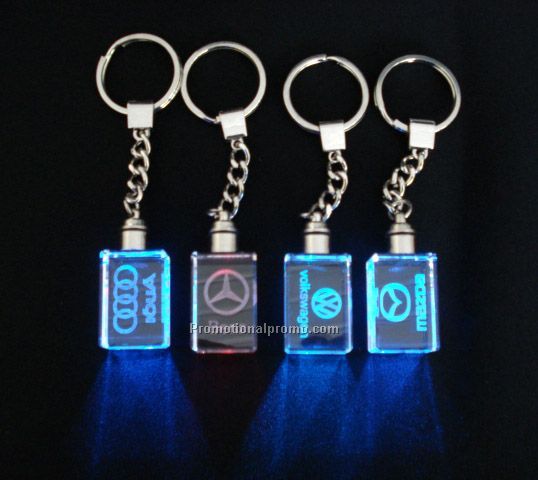 Flashing crystal keychain