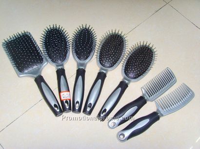 Wired hair brush